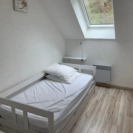 Holiday home Maison A 50m De La Avec Parking Privatif - Fr-1-482-140